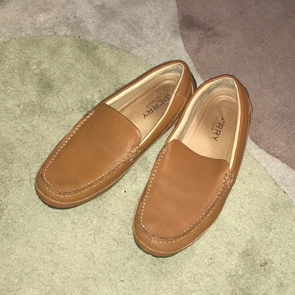 Sperry Topsider Hampden Loafers - Picture 1 of 3